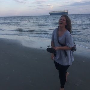 Meet your Posher, Stacie